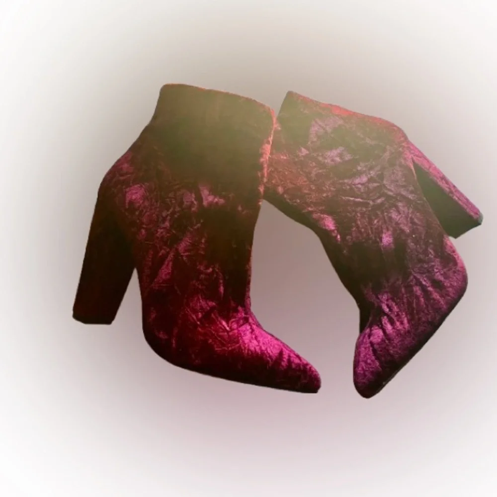Jessica Simpson Burgundy Crushed Velvet Heeled Boots Size 6 Women’s - Picture 16 of 16
